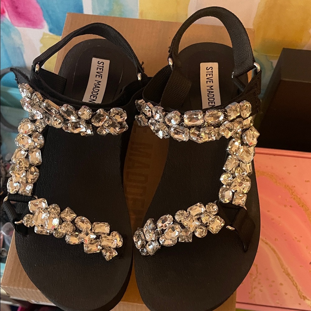 Steve Madden Black Jeweled Platform Sandals with Clear Crystals - Picture 9 of 11